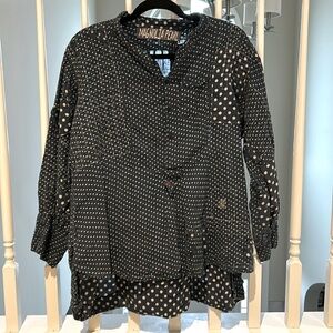 Magnolia Pearl Henry Top EUC